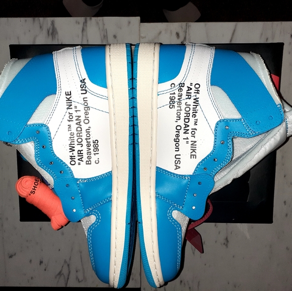AIR JORDAN 1 OFF-WHITE UNC - Picture 13 of 16